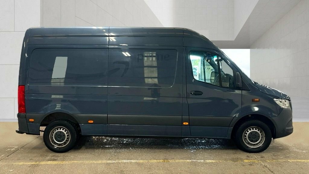 Mercedes-Benz eSprinter Mpv Grey #5