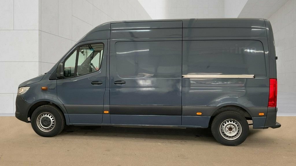Mercedes-Benz eSprinter Mpv Grey #4