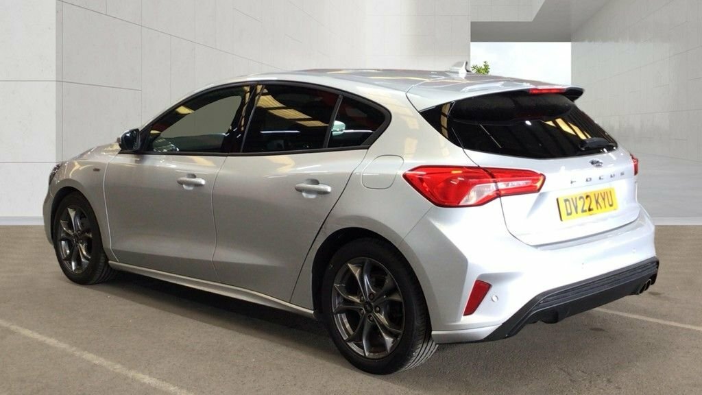 Ford Focus 1L St-line Edition DV22KYU Silver #3