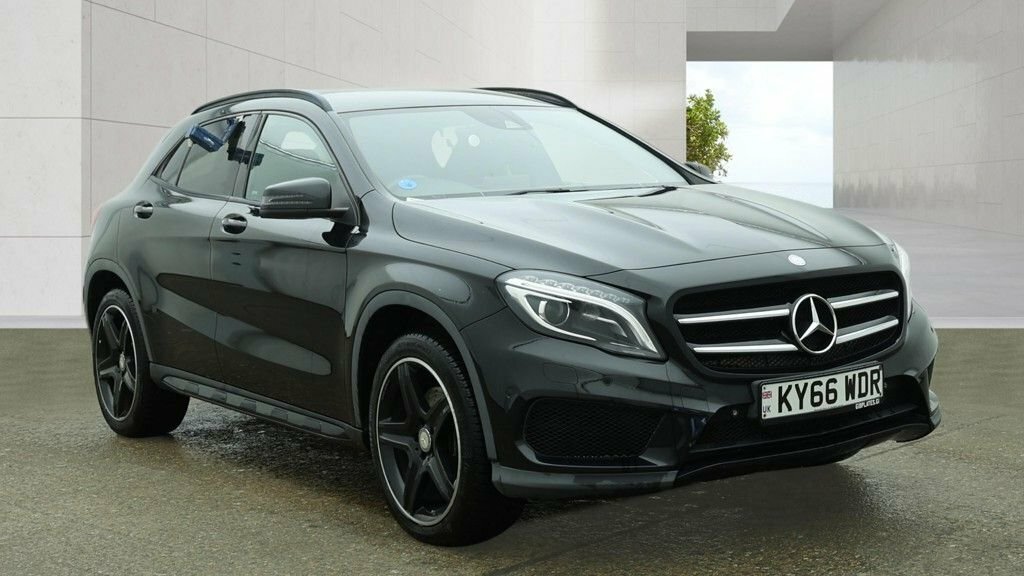 Mercedes-Benz GLA Class 2L Amg Line Black