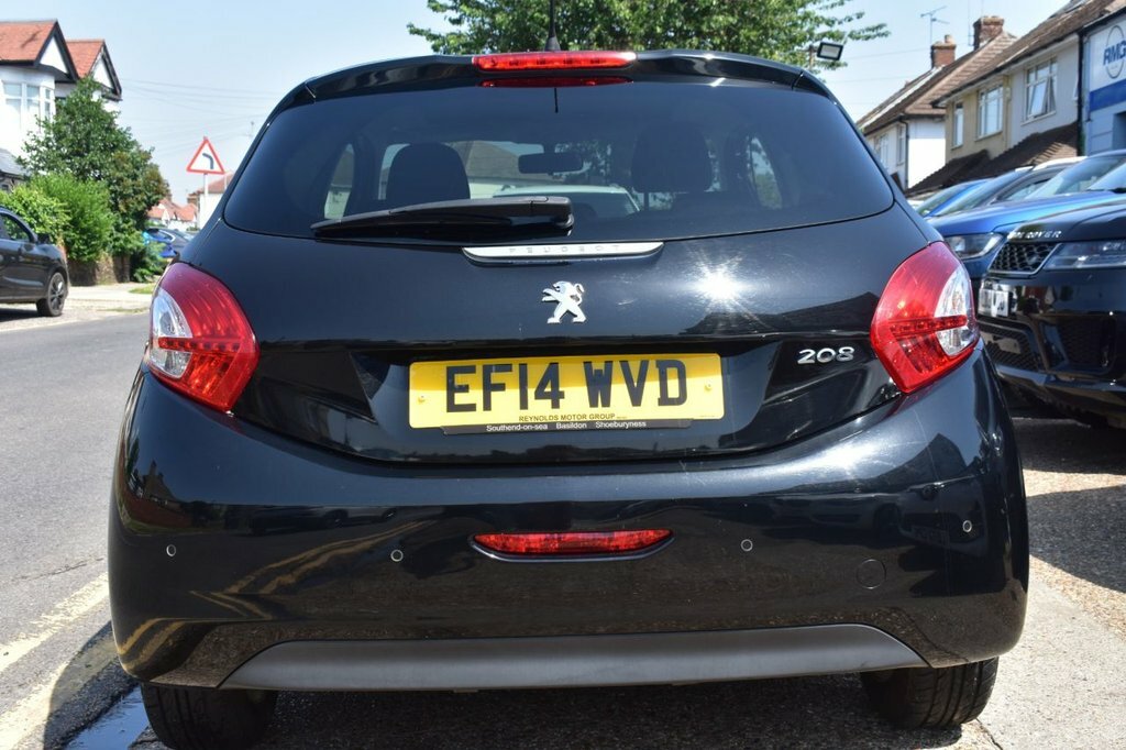 Peugeot 208 Vti Puretech Active U10270 Ulez White #11