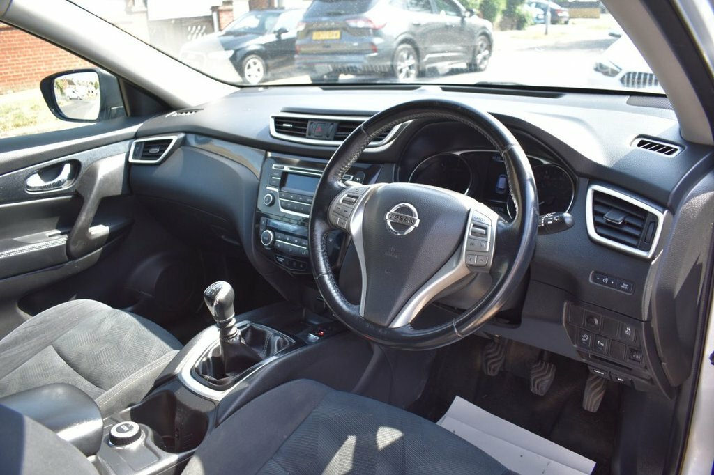 Nissan X-Trail 2L Tekna Black #15