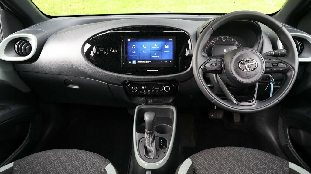 Toyota Aygo X 1.0 Vvt-i Edge X-shift Euro 6 Ss MV75PRZ #6