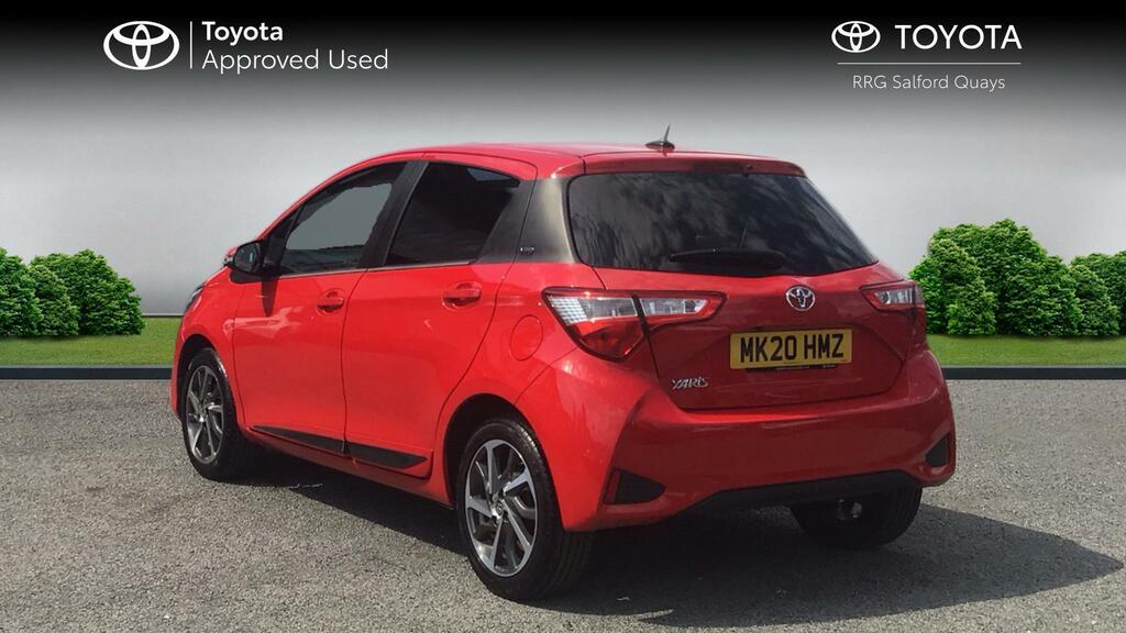 Toyota Yaris 1.5 Vvt-i Y20 Hatchback Euro 6 Red #4