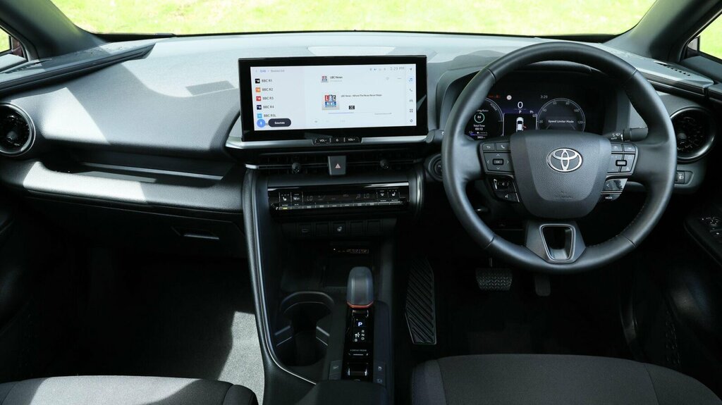 Toyota C-Hr 2.0 Vvt 13.6Kwh Design Cvt Euro 6 Ss YP25CYZ Purple #6