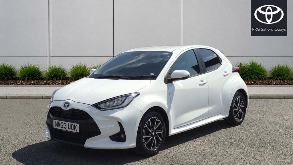 Toyota Yaris 1.5 Vvt-h Design E-cvt Euro 6 Ss MW23UOK White #3