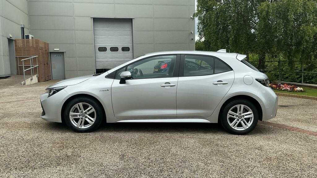 Toyota Corolla 1.8 Vvt-h Icon Tech Cvt Euro 6 Ss MA70JYY Silver #5