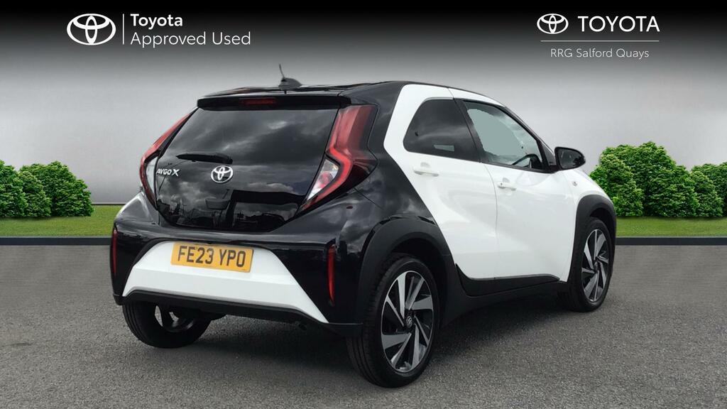 Toyota Aygo X 1.0 Vvt-i Edge Euro 6 Ss FE23YPO White #2