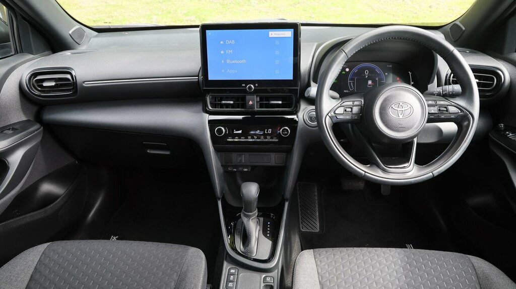 Toyota Yaris Cross 1.5 Vvt-h Design E-cvt Euro 6 Ss ML24HLM Black #6