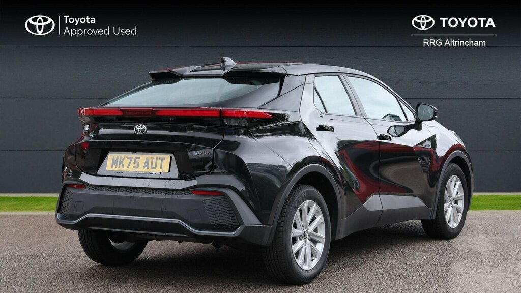 Toyota C-Hr 1.8 Vvt-h Icon Cvt Euro 6 Ss MK75AUT Black #2