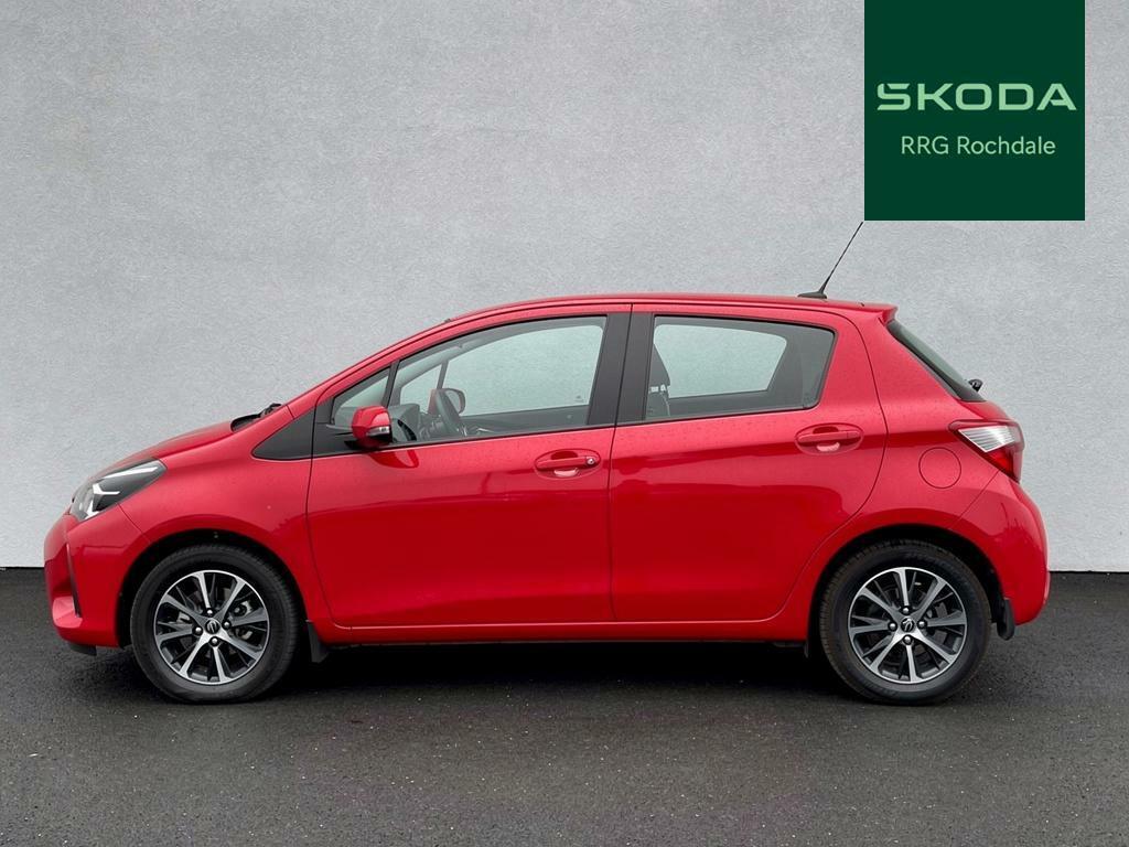Toyota Yaris 1.5 Vvt-i Icon Tech YG69TKU Grey #4