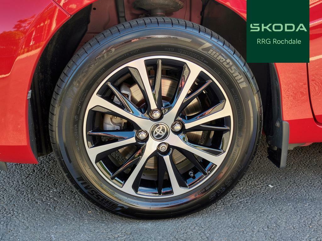 Toyota Yaris 1.5 Vvt-i Icon Tech YG69TKU Grey #5
