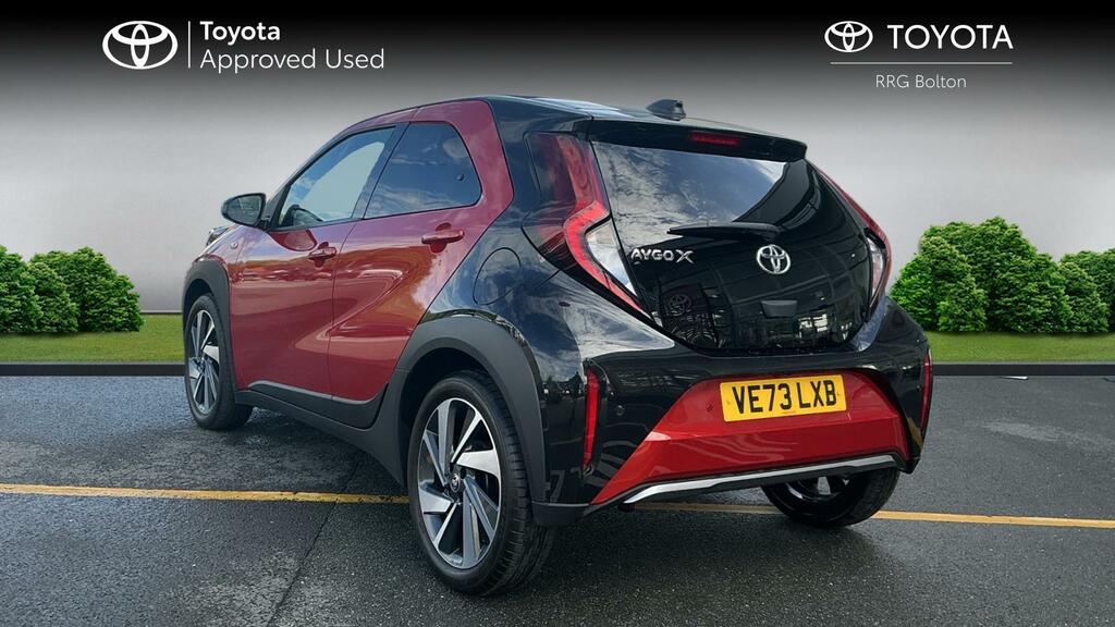 Toyota Aygo X 1.0 Vvt-i Exclusive X-shift Euro 6 Ss VE73LXB Red #4