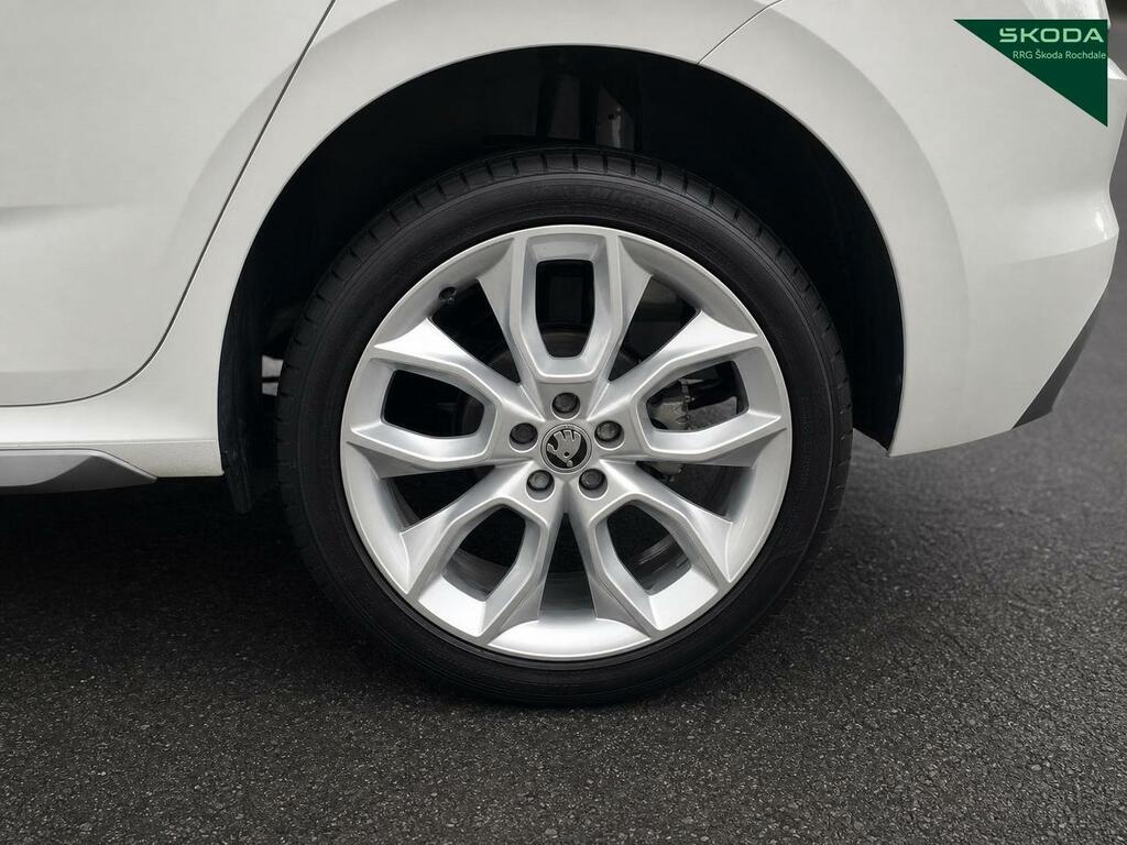 Skoda Kamiq 1.5 Tsi Se MM23XPE White #5