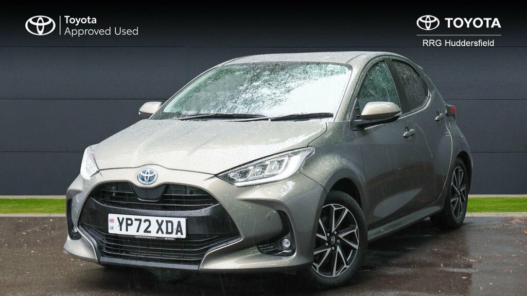 Toyota Yaris 1.5 Vvt-h Design E-cvt Euro 6 Ss YP72XDA Brown #3