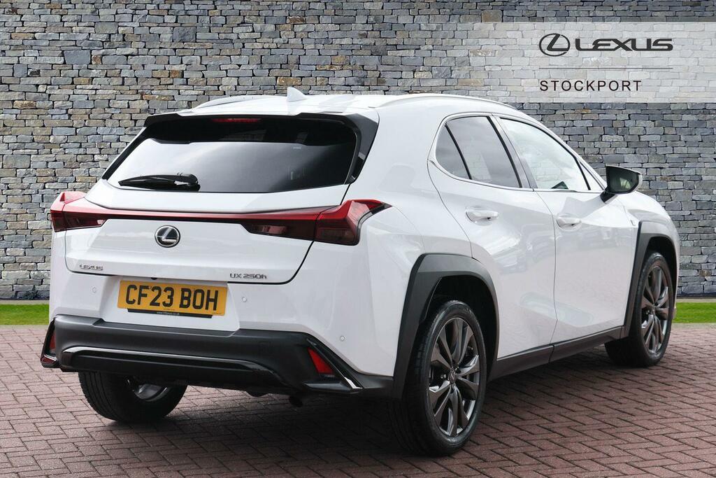 Lexus UX 2.0 250H F Sport Design Suv Hybrid E-cv White #2