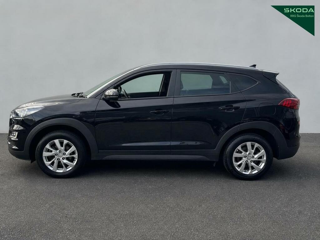 Hyundai Tucson 1.6 Gdi Se Nav 2Wd EX69UVC Black #4