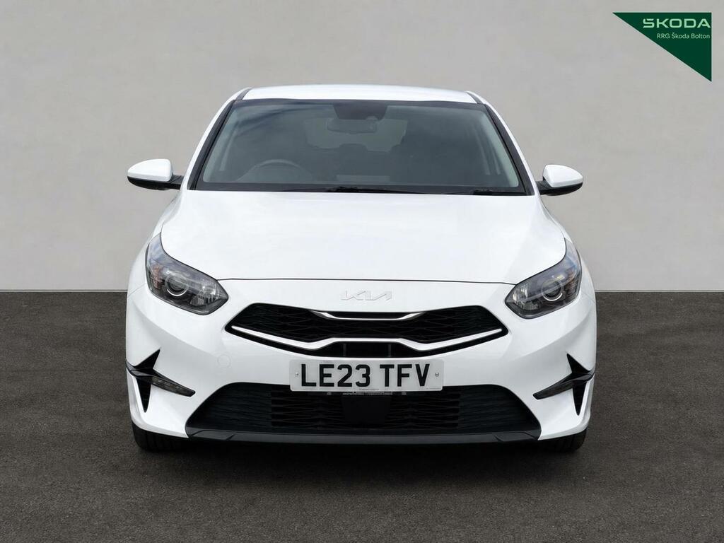 Kia Ceed 1.5T Gdi Isg 2 LE23TFV White #2
