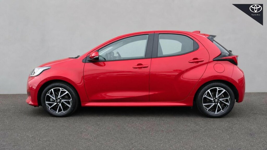 Toyota Yaris 1.5 Vvt-h Design E-cvt Euro 6 Ss MM23UTY Red #3