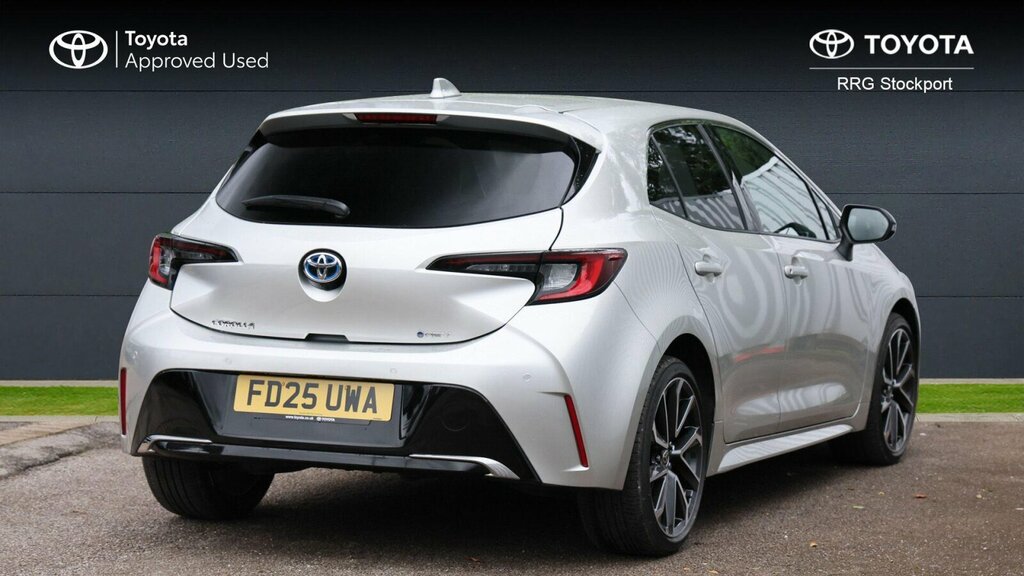 Toyota Corolla 1.8 Vvt-h Excel Cvt Euro 6 Ss FD25UWA Silver #2