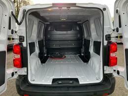 Peugeot E-Expert E 1200 75Kwh Professional Standard Panel Van 6Dr E Grey #16
