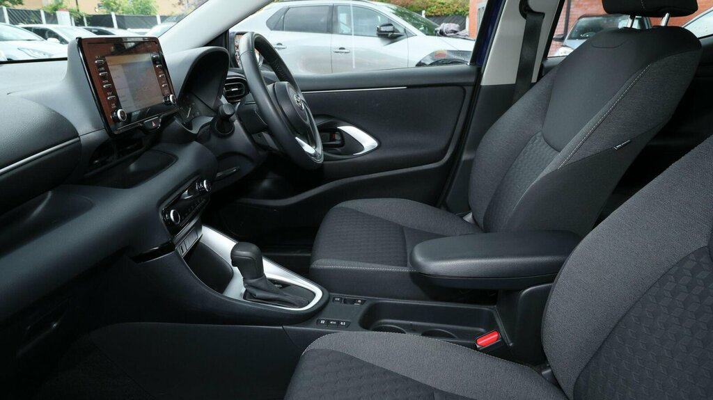Toyota Yaris 1.5 Vvt-h Icon E-cvt Euro 6 Ss FV73UWY Blue #5