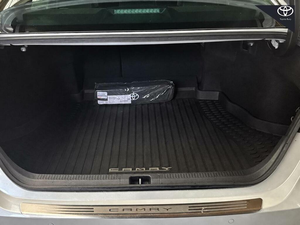 Toyota Camry Excel Black #10