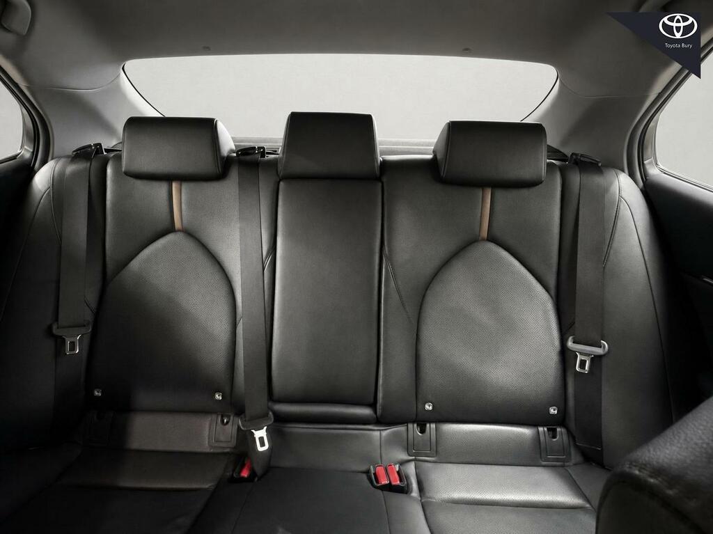 Toyota Camry Excel Black #15