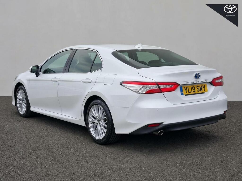 Toyota Camry 2.5 Vvt-h Excel Cvt Euro 6 Ss White #6