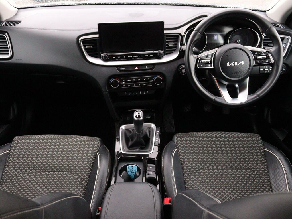 Kia Xceed 1.5 T-gdi 3 Euro 6 Ss Grey #6