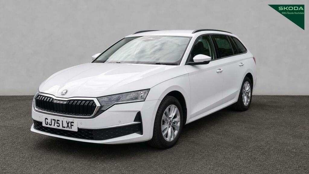 Skoda Octavia 1.5 Tsi Se Technology GJ75LXF White #3