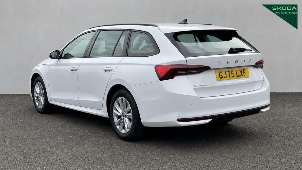 Skoda Octavia 1.5 Tsi Se Technology GJ75LXF White #6