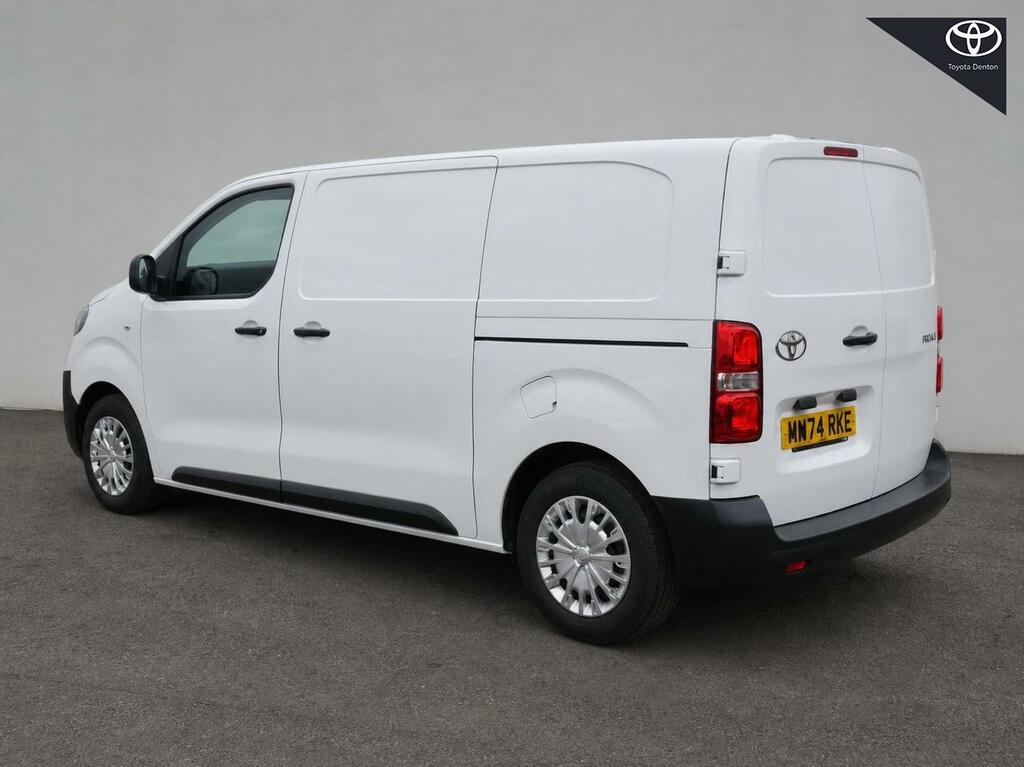 Toyota PROACE 1.5D Icon Medium Panel Van Mwb Euro 6 Ss 6Dr  #6