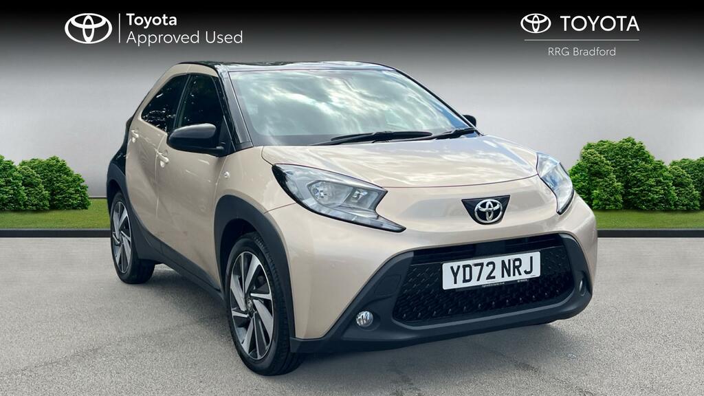 Toyota Aygo X 1.0 Vvt-i Edge Euro 6 Ss YD72NRJ Beige