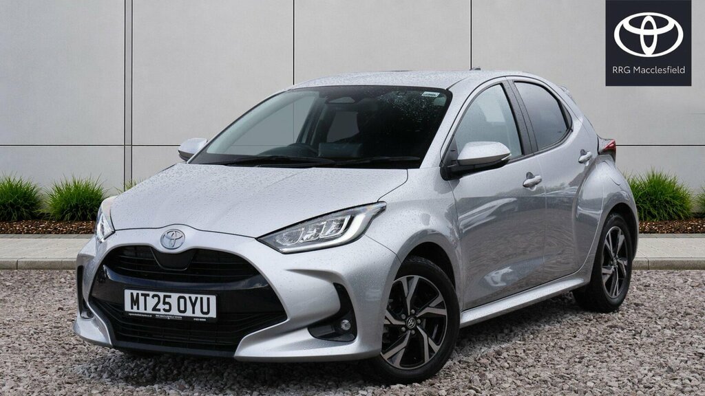 Toyota Yaris 1.5 Vvt-h Design E-cvt Euro 6 Ss MT25OYU Silver #4