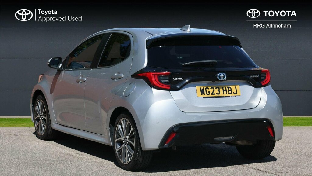 Toyota Yaris 1.5 Vvt-h Excel E-cvt Euro 6 Ss WG23HBJ Silver #4