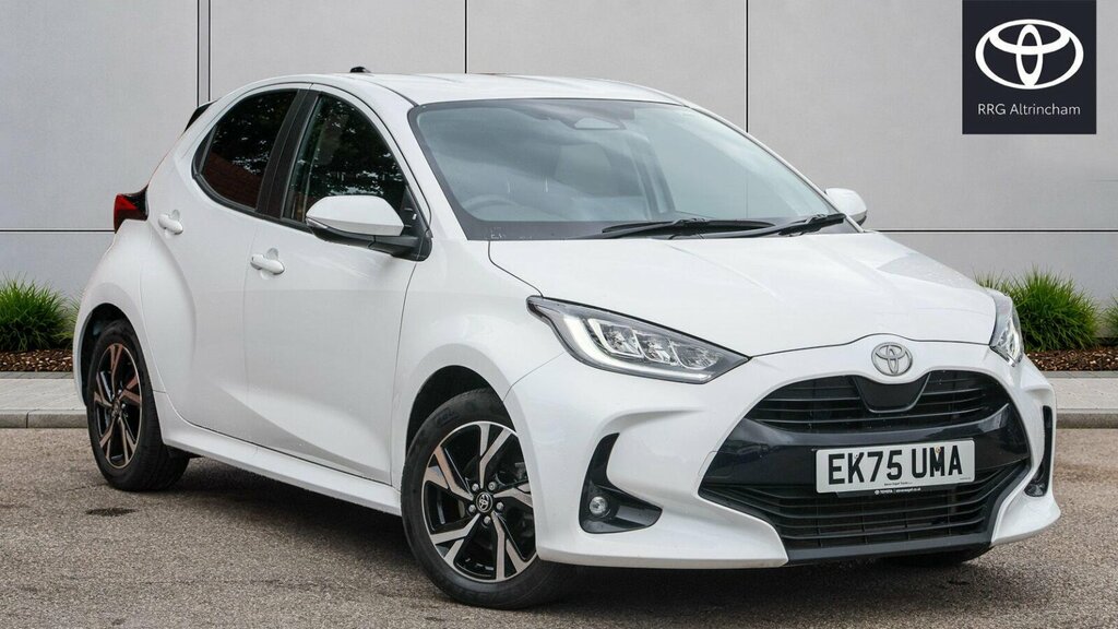 Toyota Yaris 1.5 Vvt-h Design E-cvt Euro 6 Ss White
