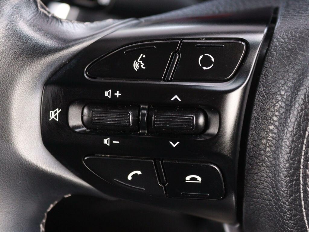Kia Stonic 1.4 2 Ss Suv 2019 #28