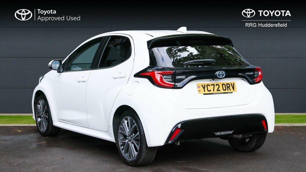 Toyota Yaris 1.5 Vvt-h Excel E-cvt Euro 6 Ss YC72ORV White #4