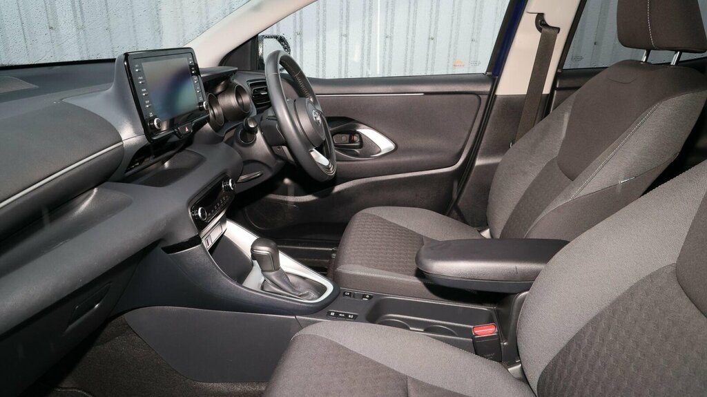 Toyota Yaris 1.5 Vvt-h Design E-cvt Euro 6 Ss ML22GKC Blue #5