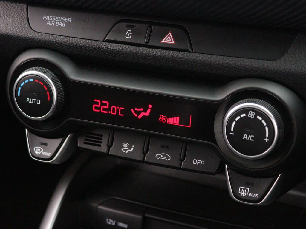 Kia Stonic 1.0 2 99 Bhp Black #27