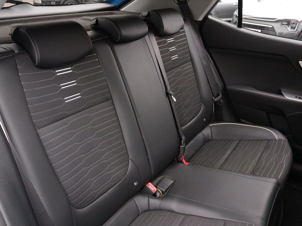 Kia Stonic 1.0 2 99 Bhp Black #10