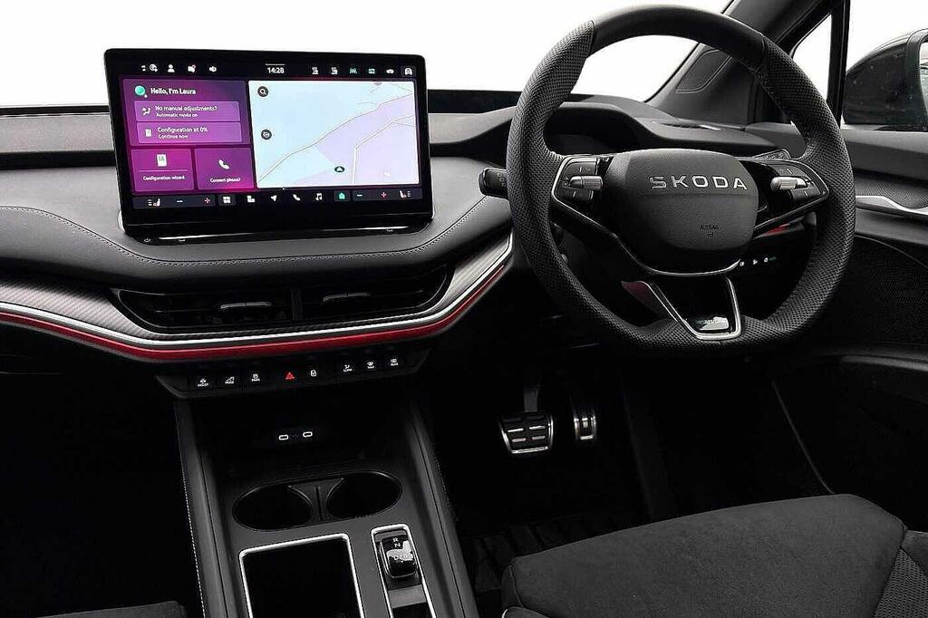 Skoda ENYAQ 210Kw 85X Sportline 82Kwh 4X4 Black #2