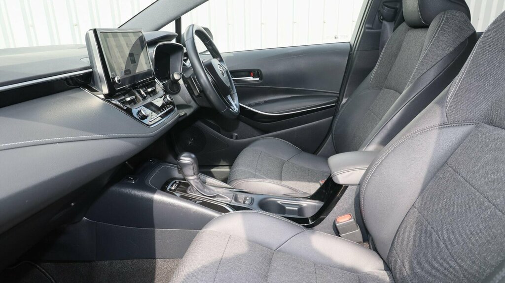 Toyota Corolla 2.0 Vvt-h Design Touring Sports Cvt Euro 6 Ss 5 MT72ULO White #5