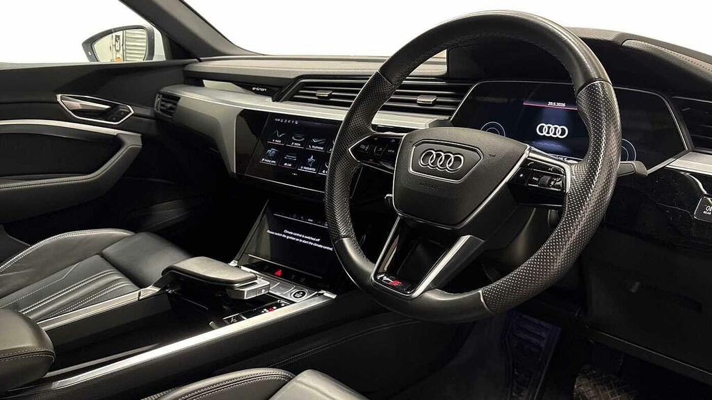 Audi E-tron 230Kw 50 Quattro 71Kwh S Line White #6