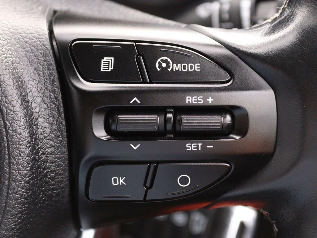 Kia Stonic Stonic 4 Isg White #29
