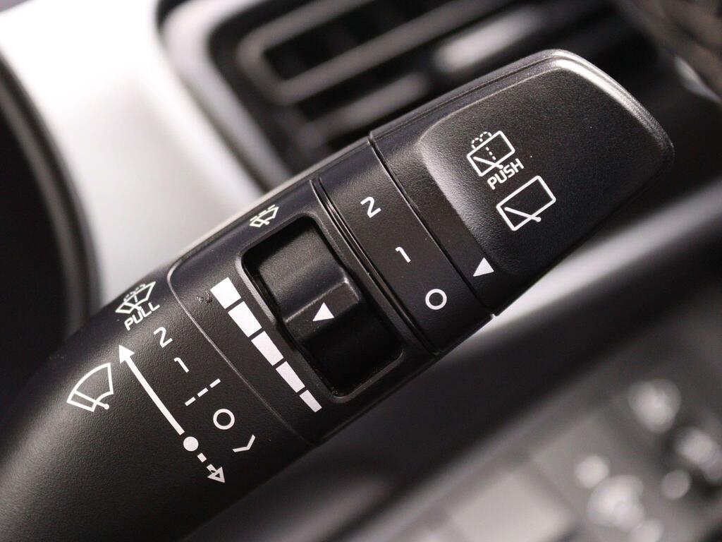 Kia Stonic Stonic 4 Isg White #27
