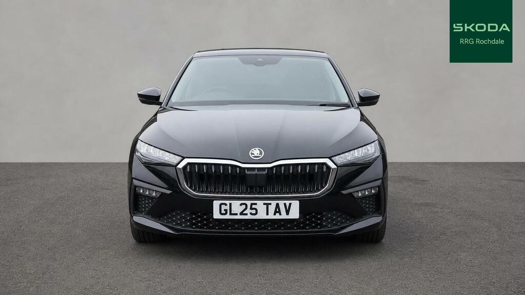 Skoda Scala 1.0 Tsi 116 Se Edition GL25TAV Black #2