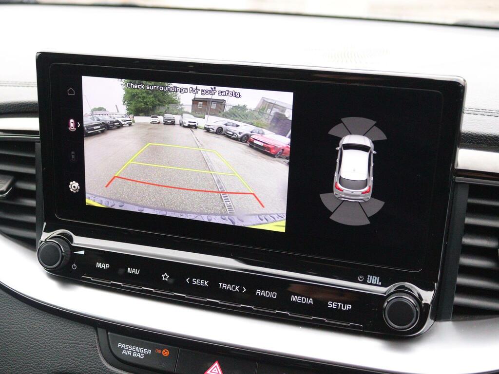 Kia Xceed Gt-line White #21
