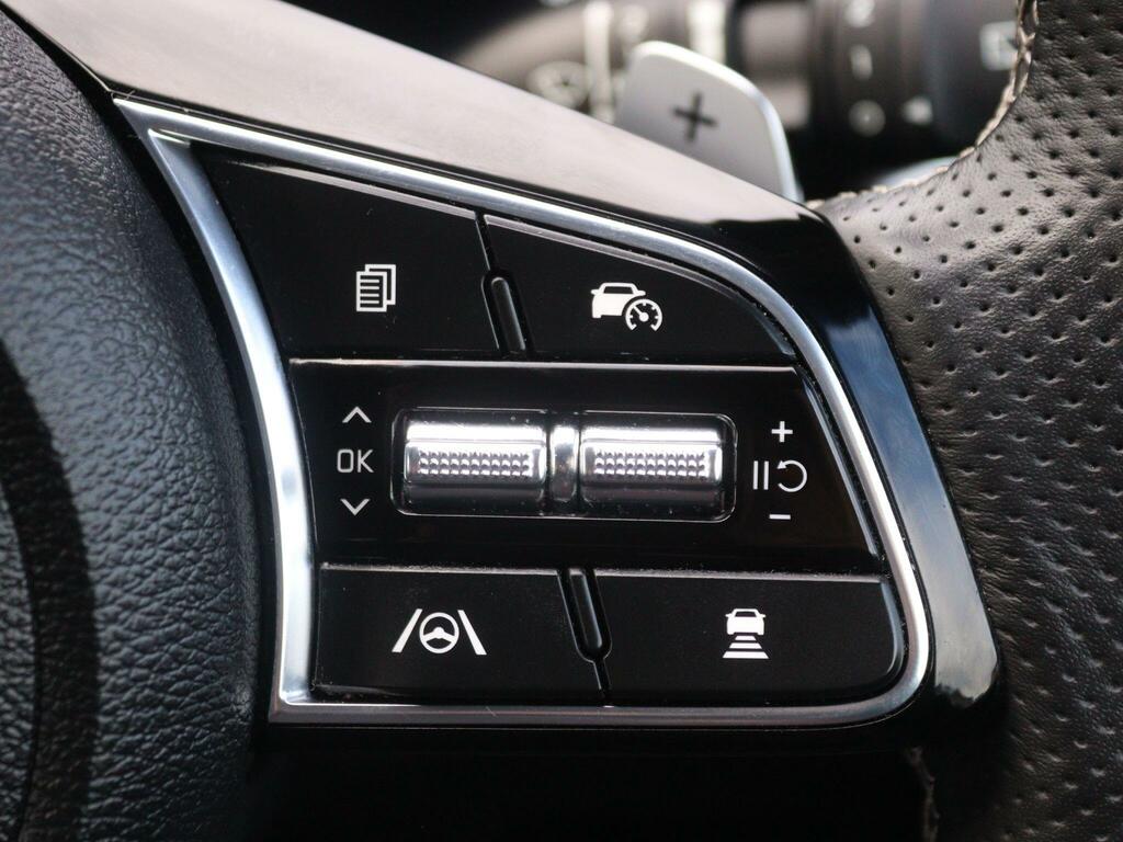 Kia Xceed Gt-line White #29